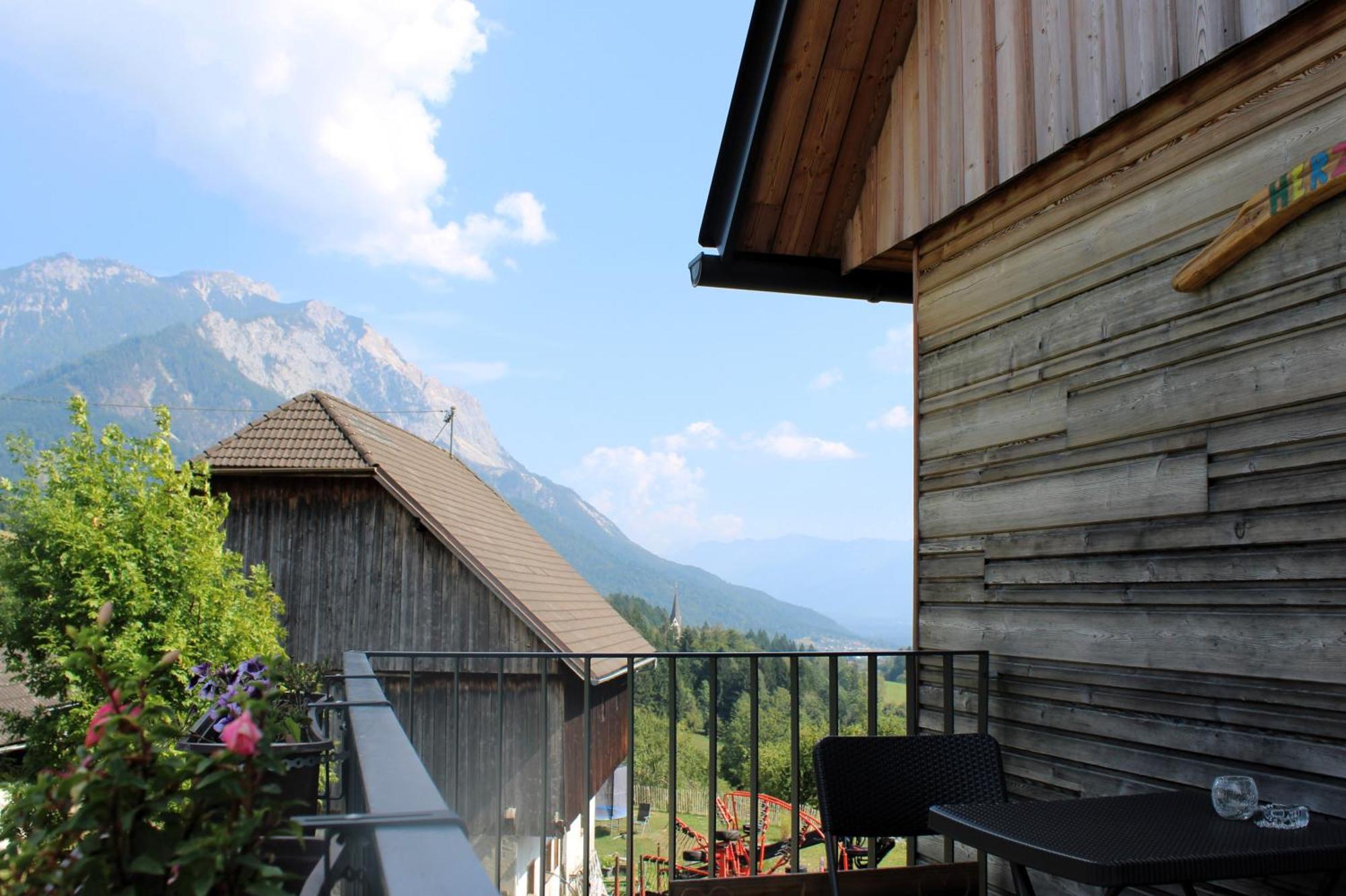 Appartment Herzblick Sankt Georgen im Gailtal Exterior foto